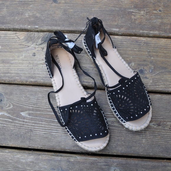 NEW Braelyn Ghillie Studded Lace Up Espadrilles - Picture 3 of 5